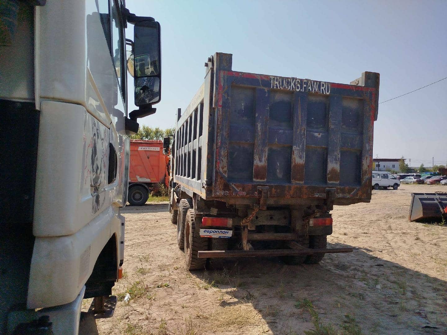 FAW CA3250P66K24L1TE5 6x6,  111 291 км, 2023 года в лизинг