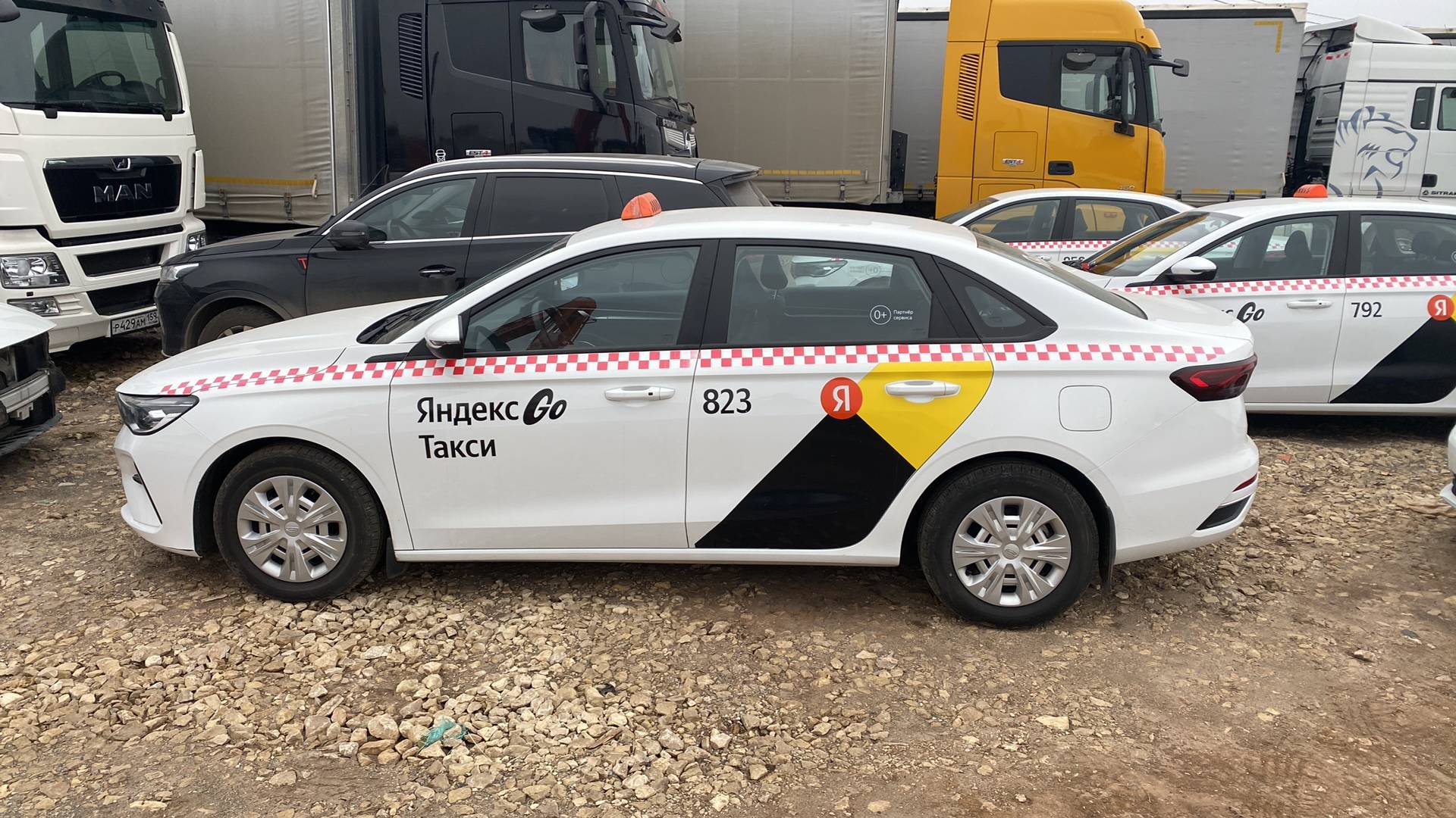 Geely Emgrand,  78 690 км, 2024 года в лизинг