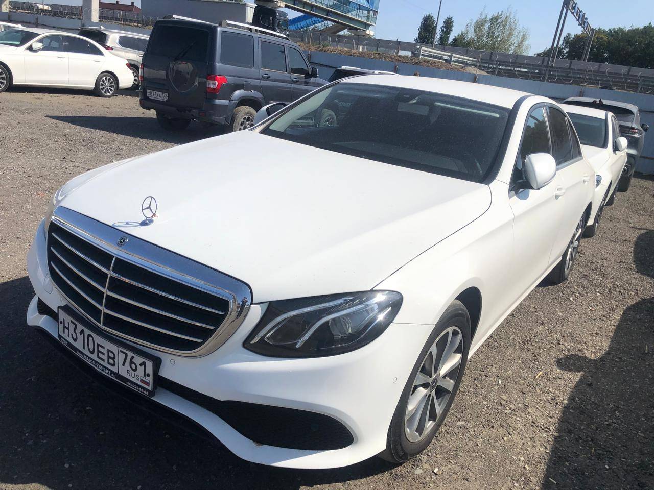Mercedes-Benz E седан,  248 581 км, 2018 года в лизинг