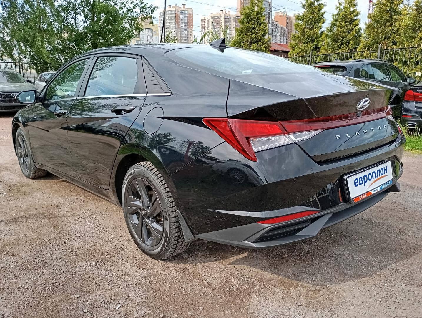 Hyundai Elantra,  176 122 км, 2022 года в лизинг