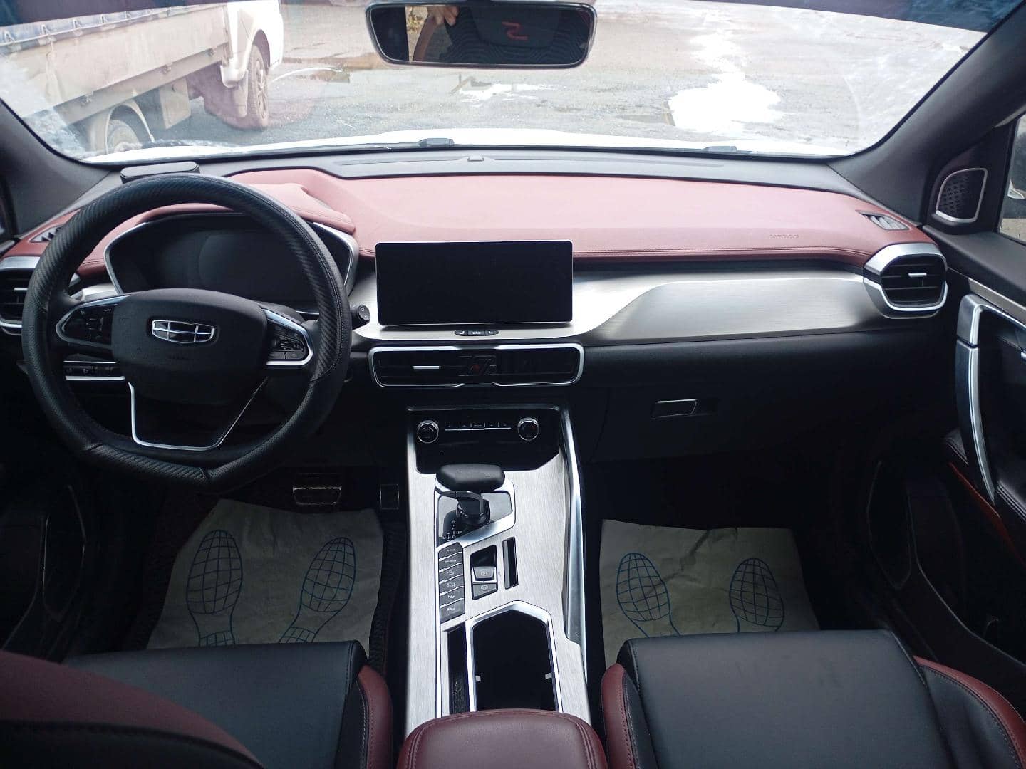 Geely Coolray,  97 184 км, 2023 года в лизинг