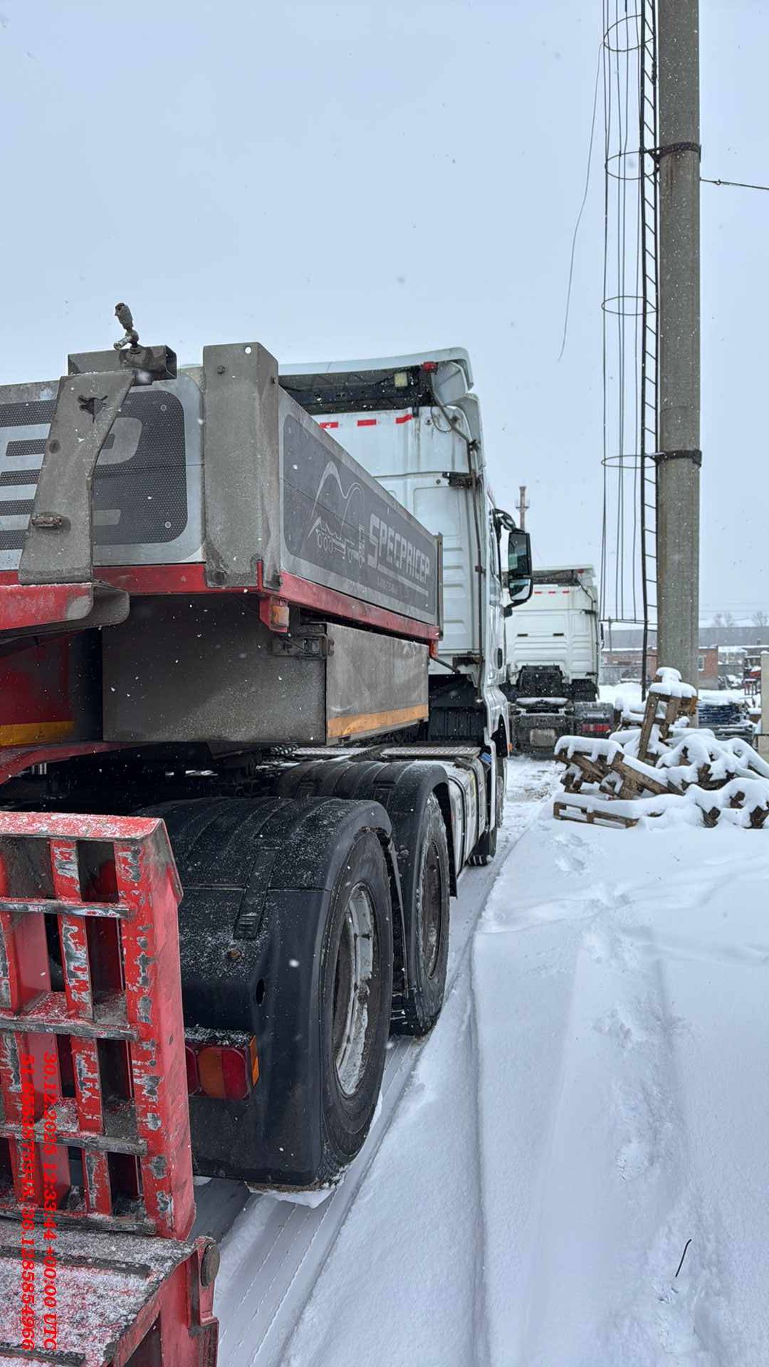 Sitrak ZZ4256V363HE1 6×2,  286 203 км, 2023 года в лизинг