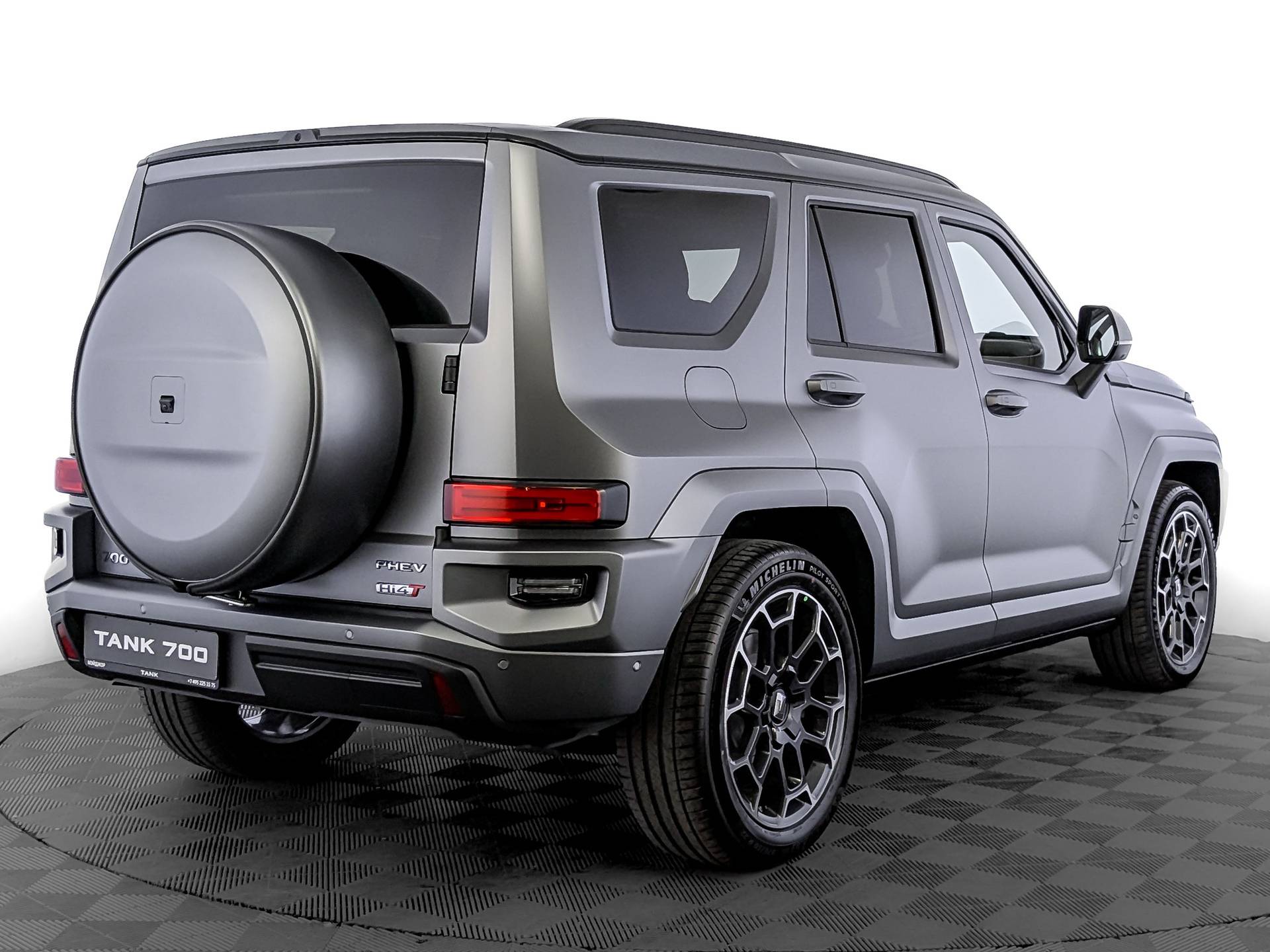 Tank 700 Hi-Performance 3.0 HEV 9AT 4WD