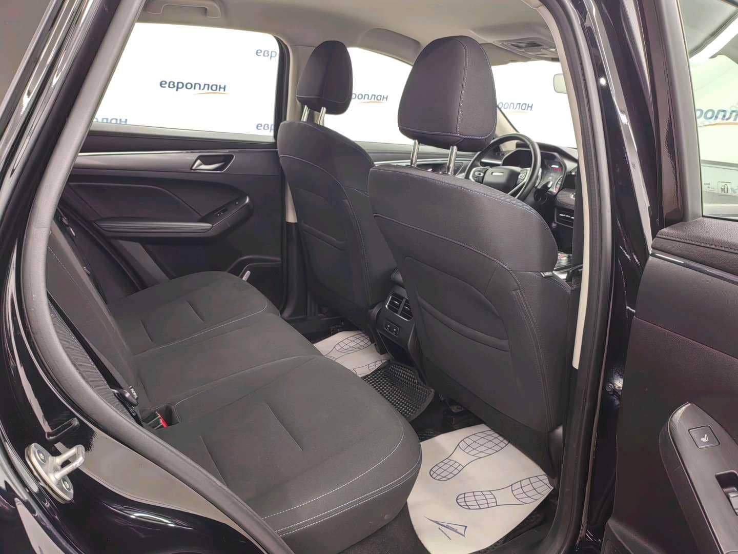 Haval Jolion,  120 845 км, 2023 года в лизинг