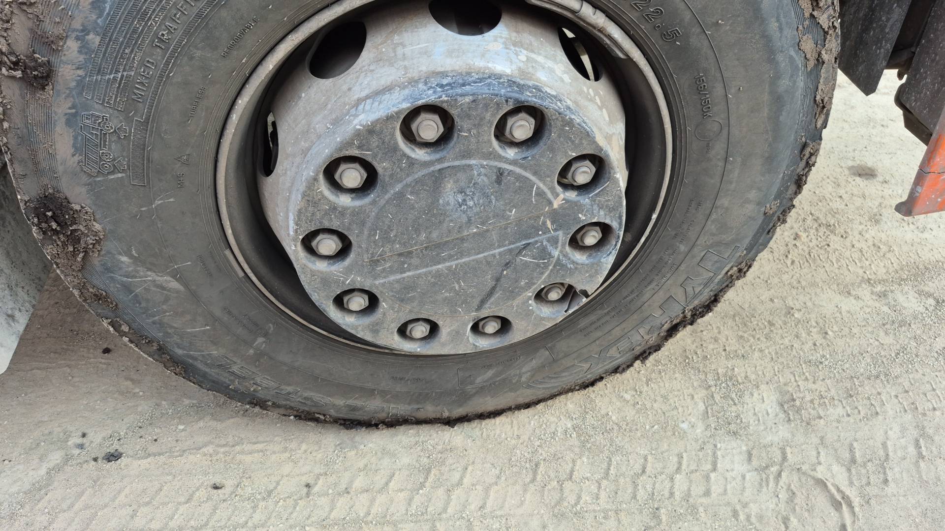 КАМАЗ 6520-48(A5),  28 316 км, 2024 года в лизинг