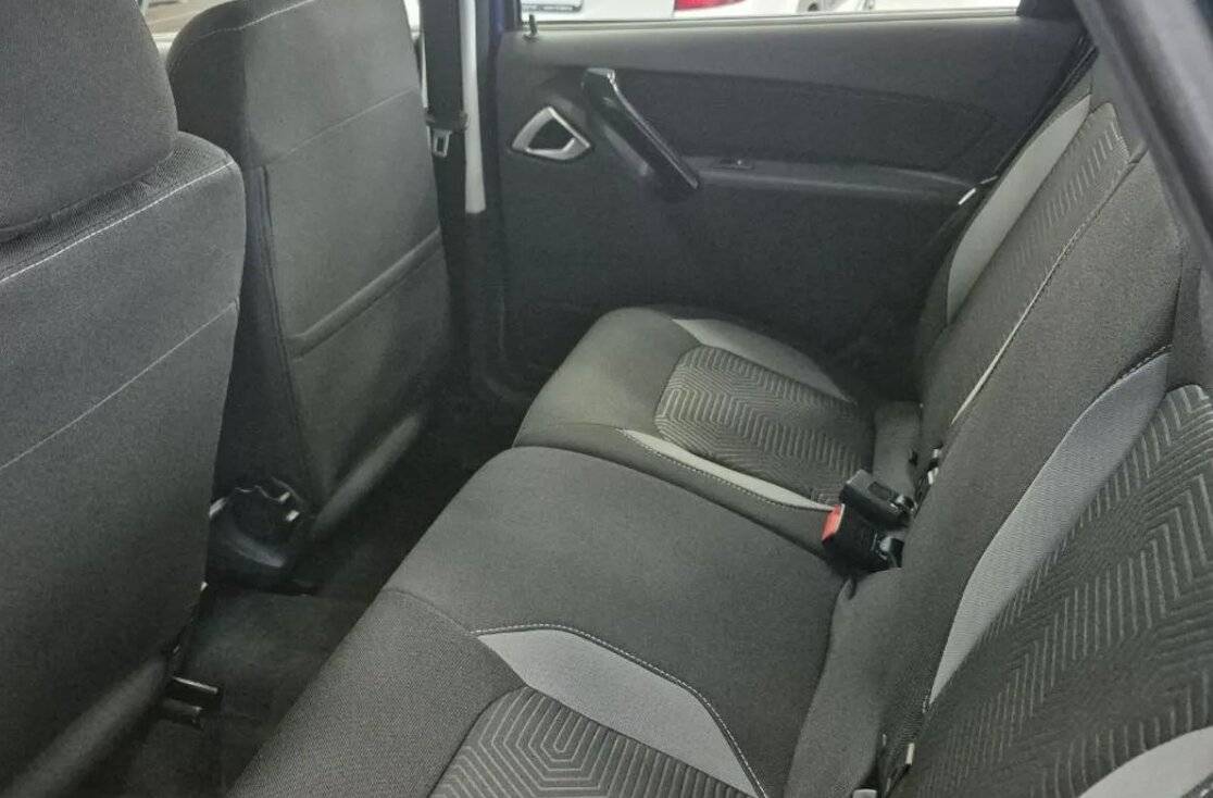 Lada Granta седан #CLUB 24 1.6 90hp 5MT