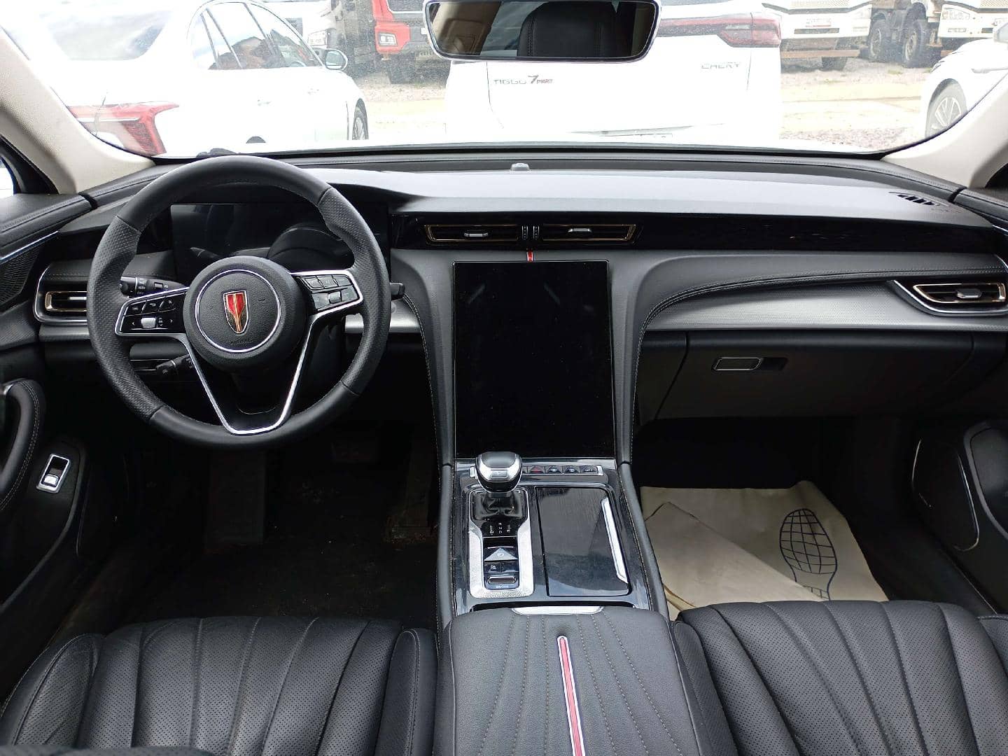 Hongqi H5,  107 159 км, 2023 года в лизинг