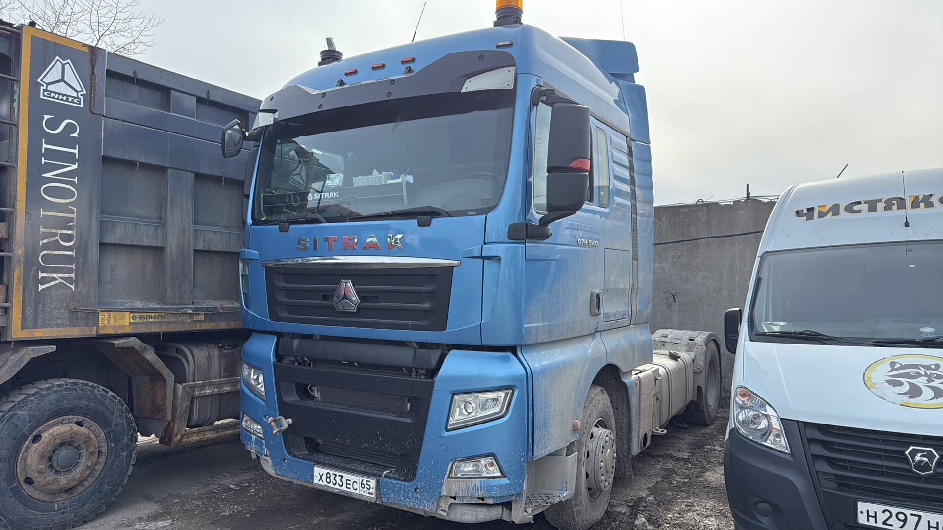 Sitrak C7H 4x2 ZZ4186V361HE,  174 308 км, 2023 года в лизинг