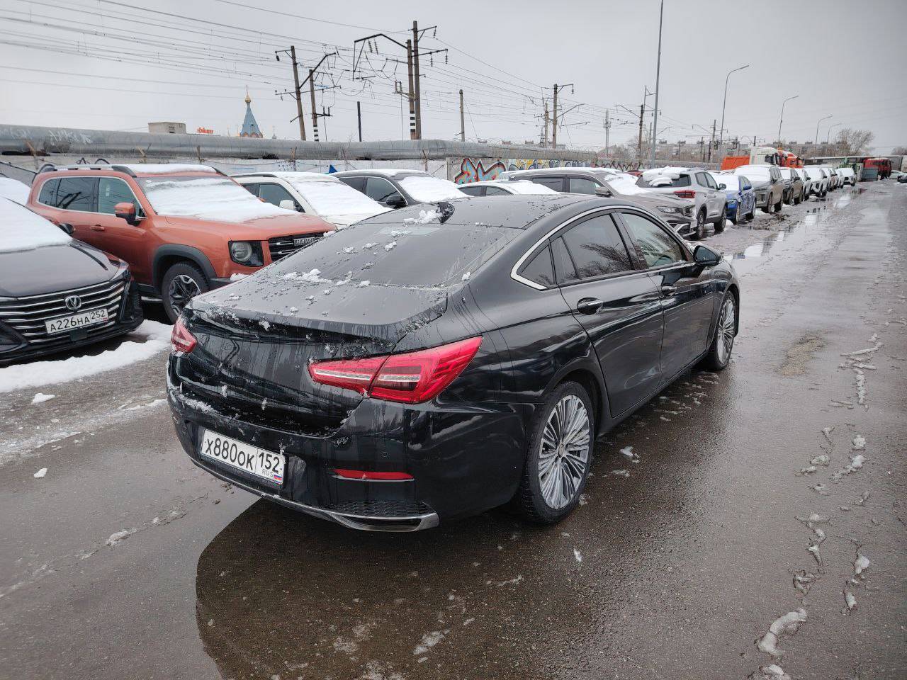 Hongqi H5,  92 430 км, 2022 года в лизинг