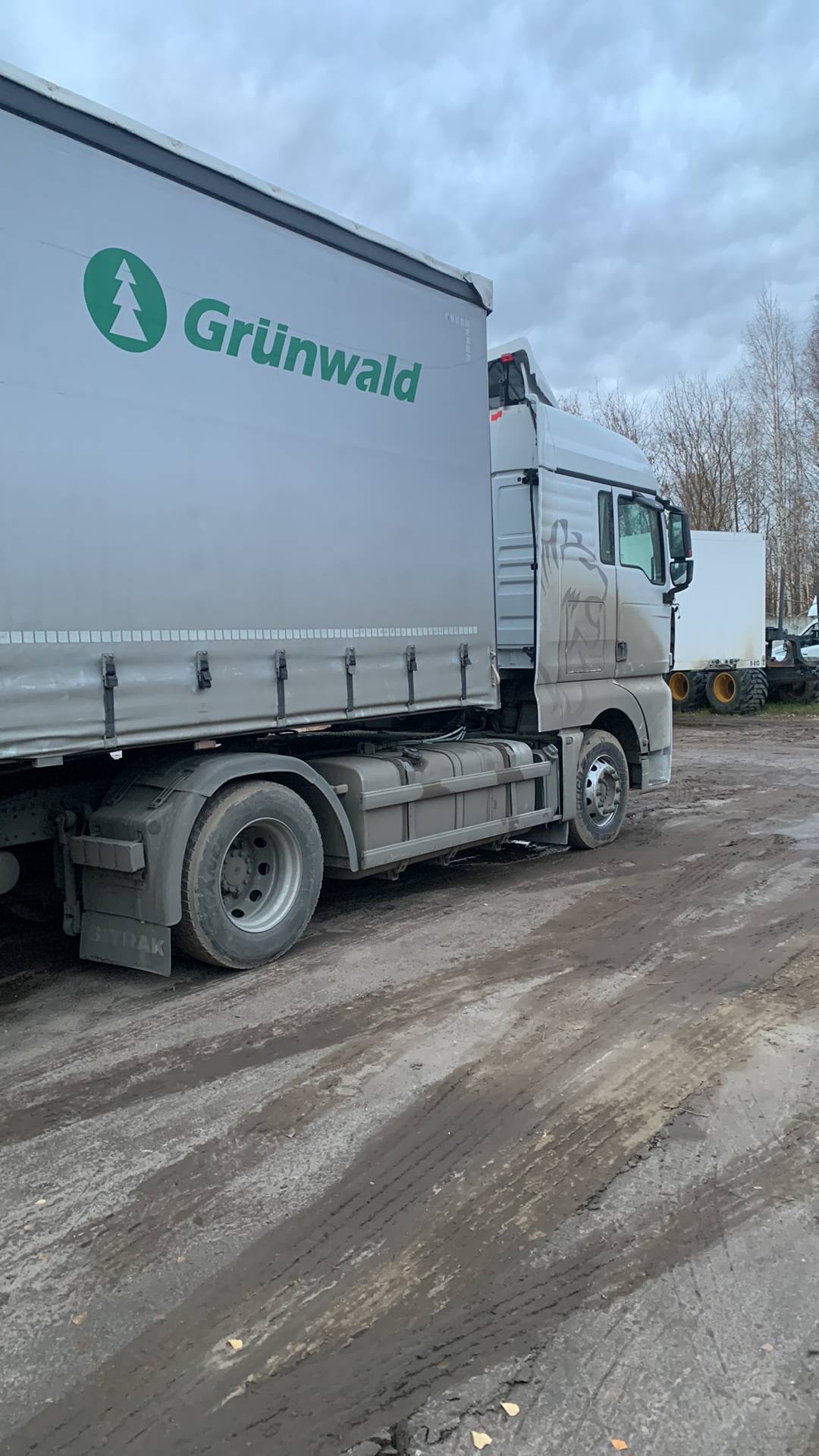 Sitrak C7H MAX ZZ4186V391HE,  325 985 км, 2023 года в лизинг