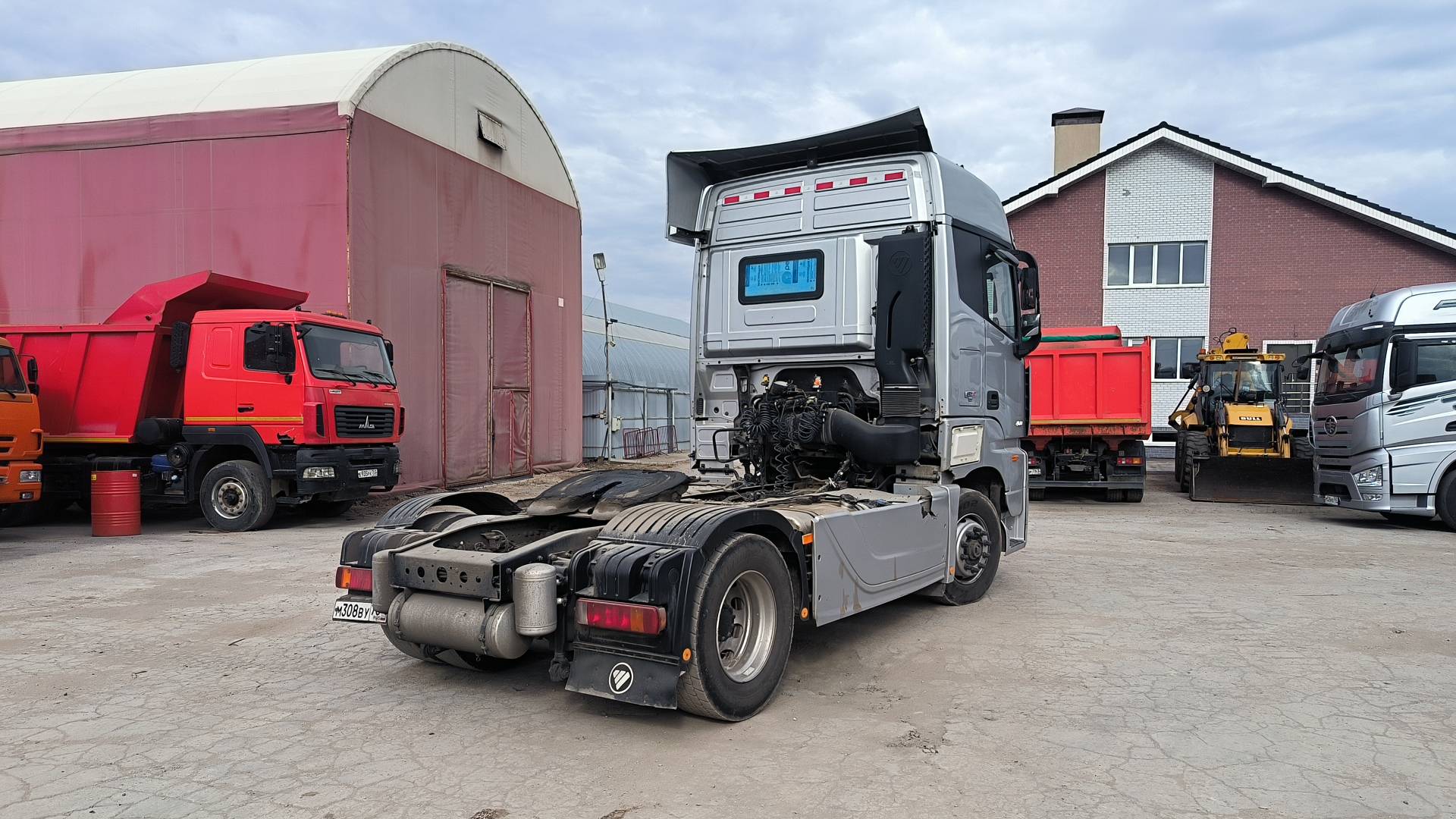 Foton AUMAN EST A 1846 AMT (4189SLFKA),  349 741 км, 2023 года в лизинг