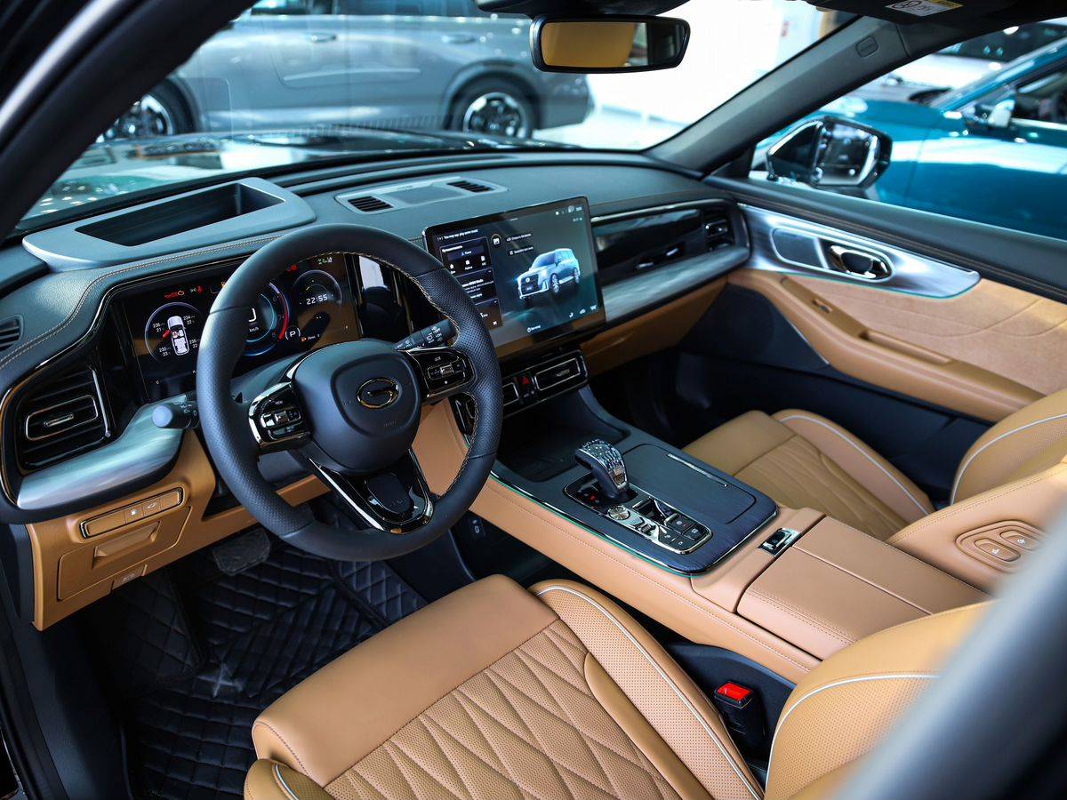 GAC GS8 Джи-Икс Премиум 2.0 АТ полный привод (GX Premium)