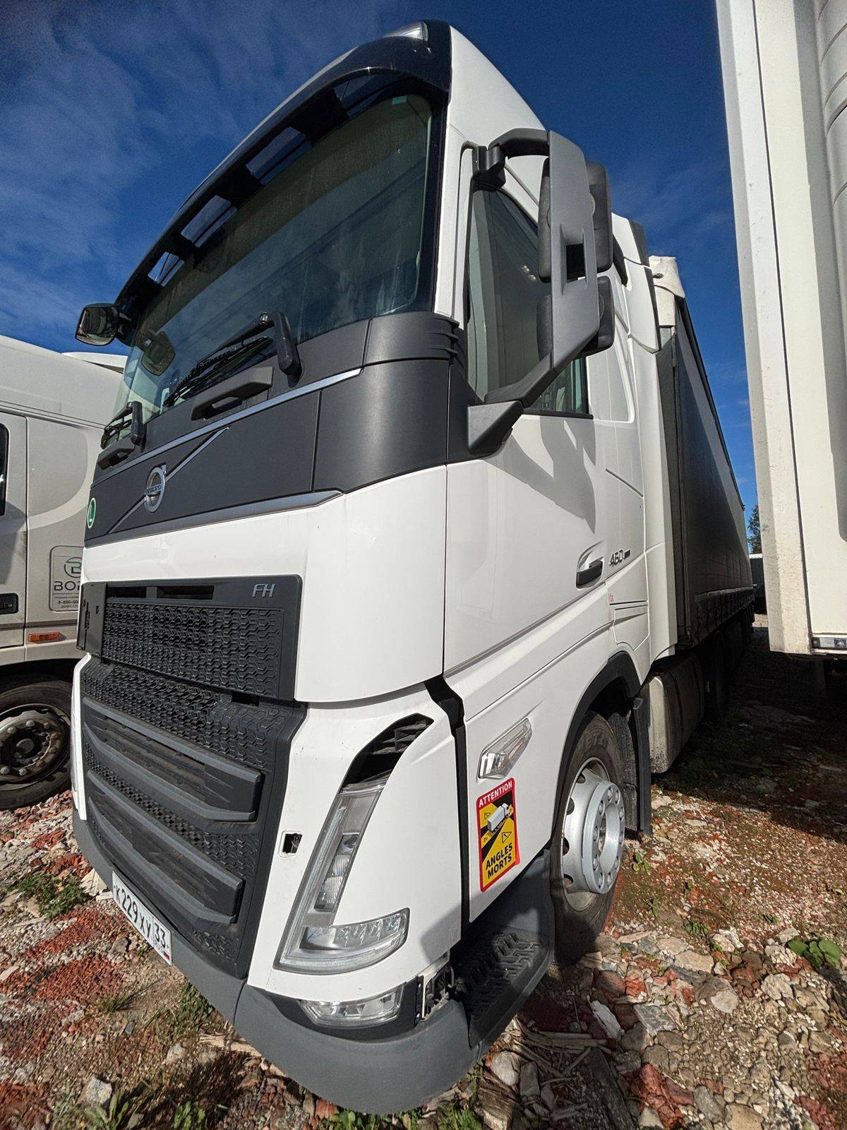 Volvo FH 460 4x2 (FH Globetrotter)