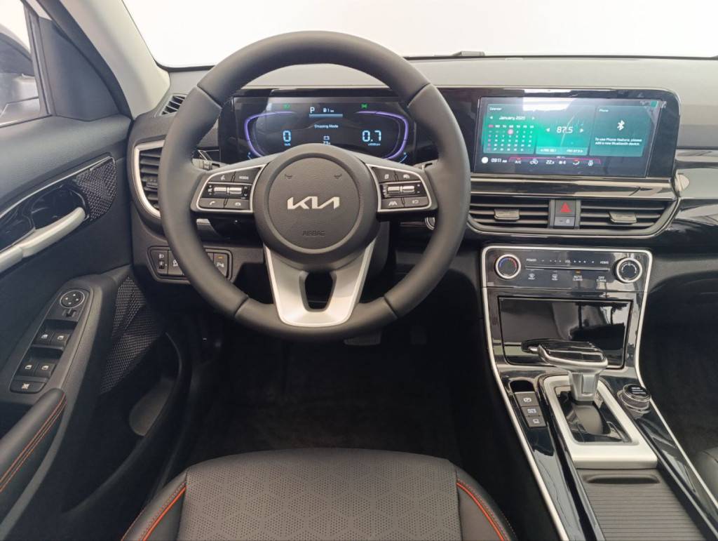 KIA Seltos Deluxe Edition 1.5 CVT
