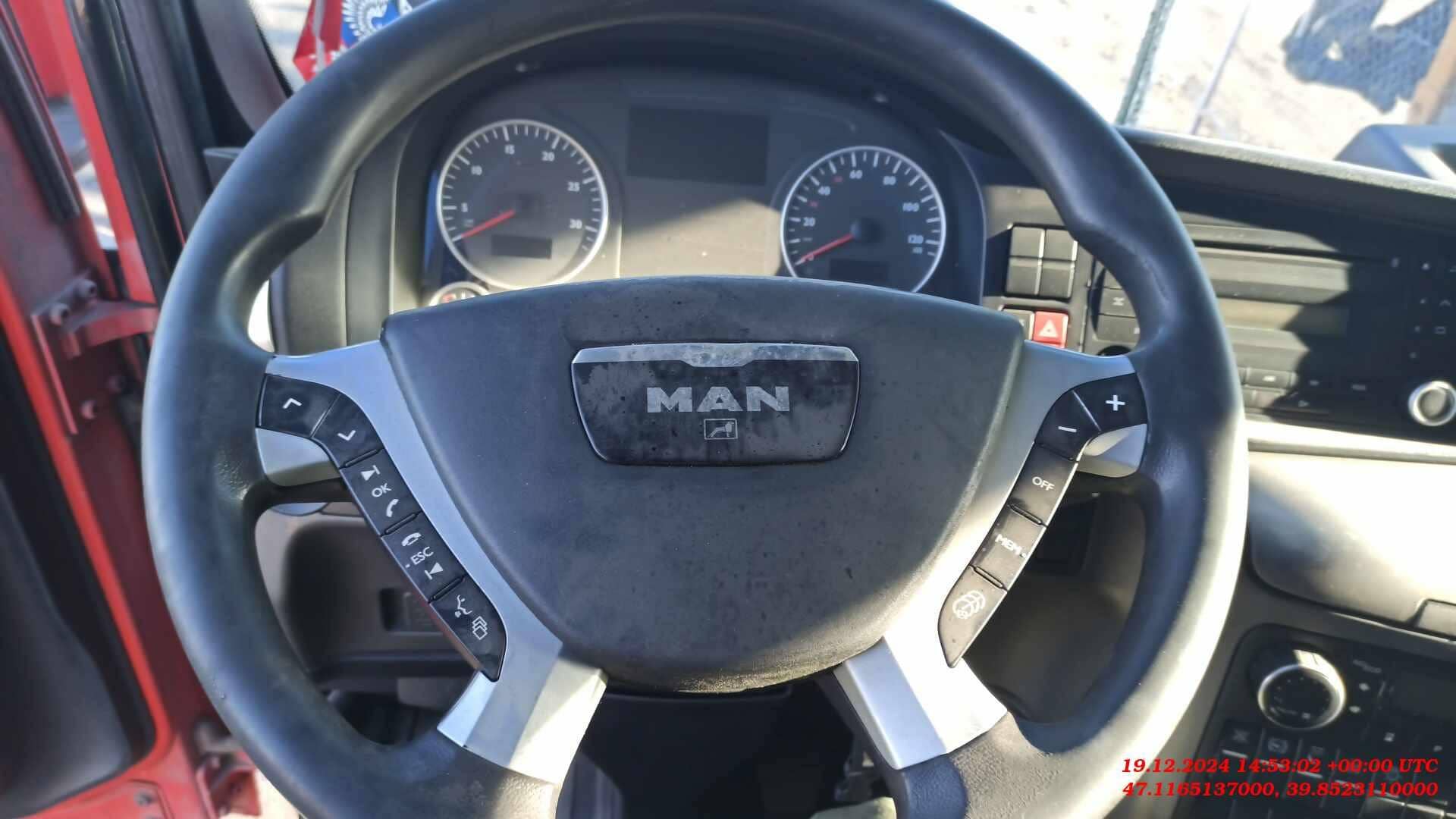 MAN TGX 18.440 4X2 BLS (XL),  1 050 000 км, 2012 года в лизинг