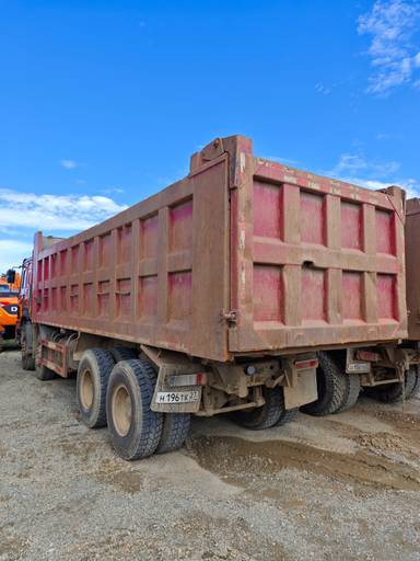 HOWO ZZ3407S3867E 8x4