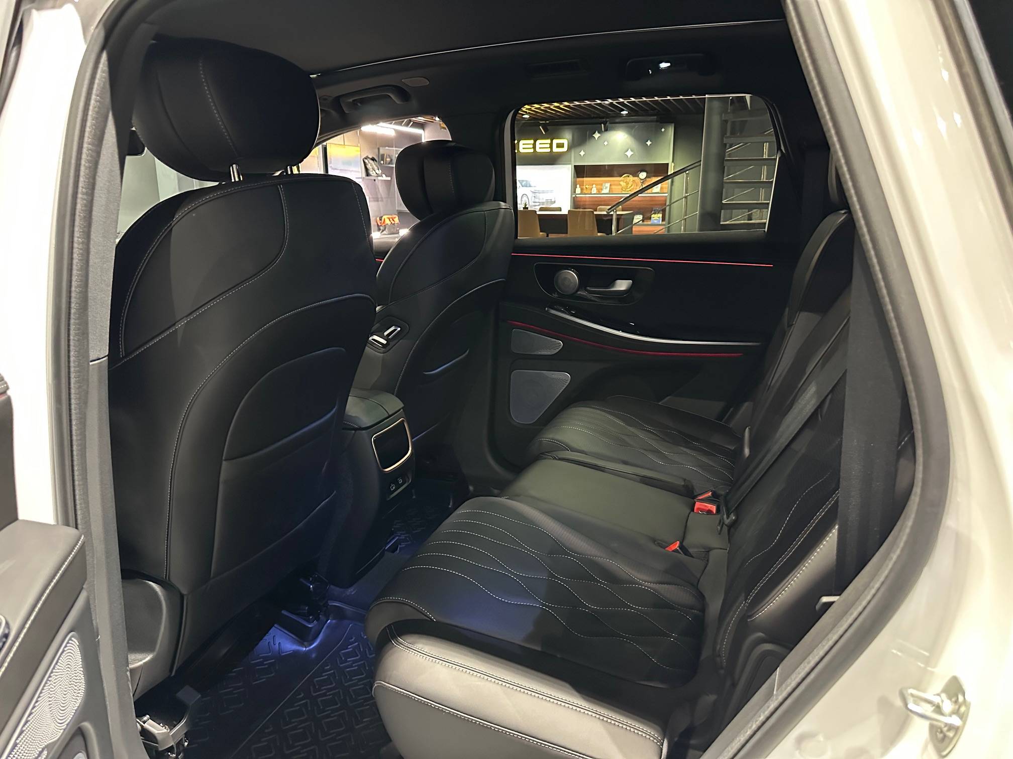 EXEED VX Президент 2.0Т АТ полный привод (President)