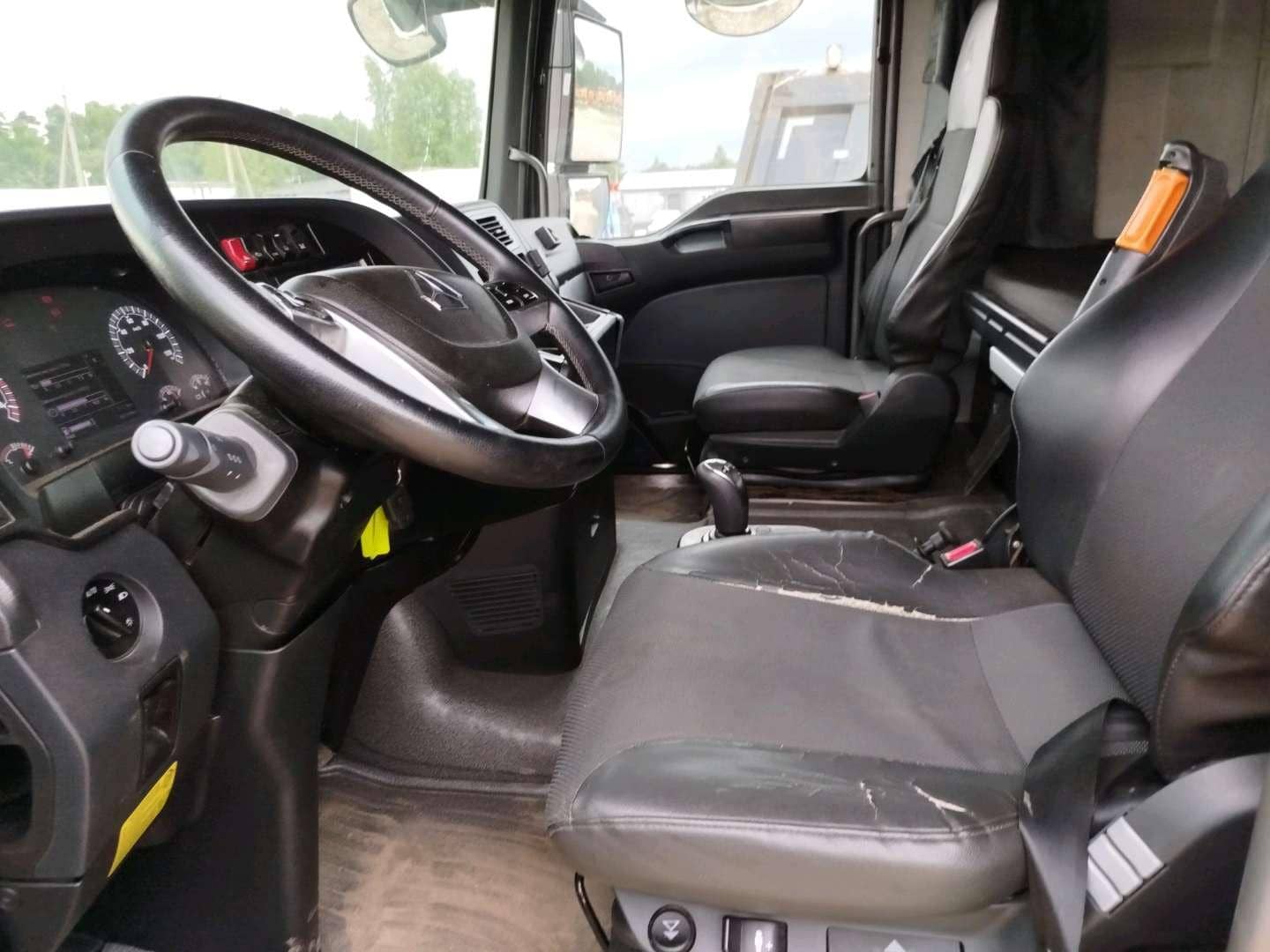 Sitrak C7H 4x2 ZZ4186V361HE,  845 549 км, 2022 года в лизинг