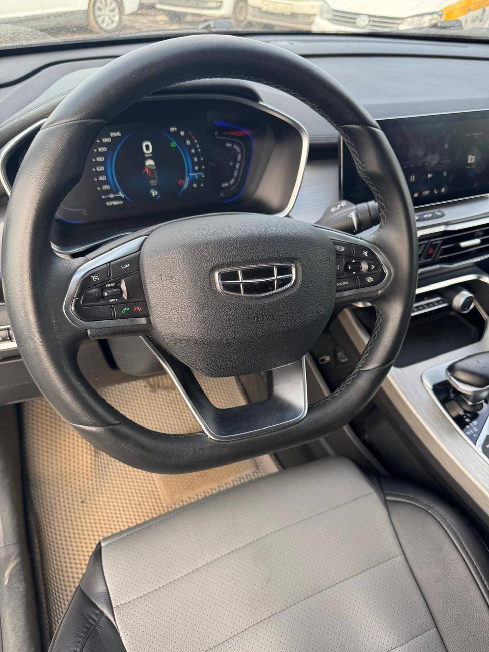 Geely Coolray,  111 796 км, 2023 года в лизинг