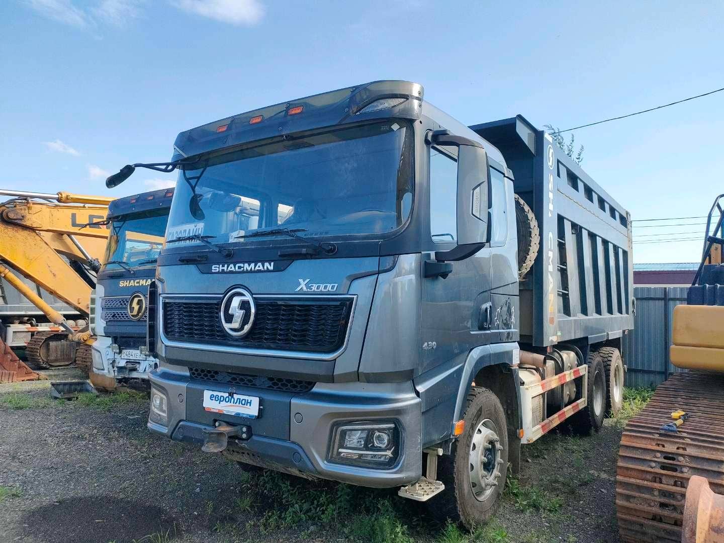 Shacman SX32586V384