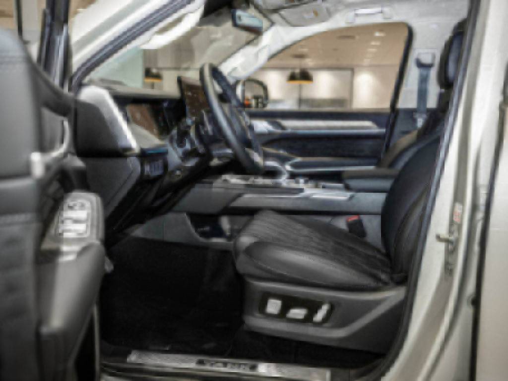 Tank 500 Urban 2.0 HEV 9AT 4WD