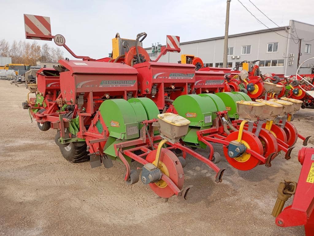 Jilin Kangda Agricultural Machinery 2BMZF-12C сеялка точного высева,  1 км, 2023 года в лизинг