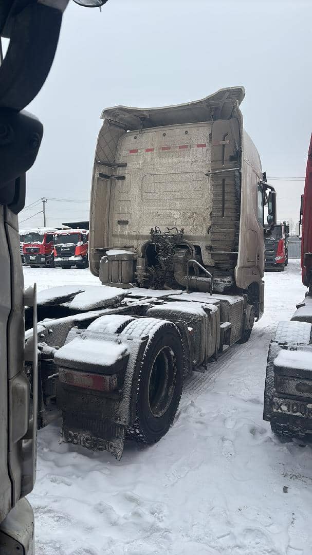 DongFeng GX DFH4180 4x2,  439 668 км, 2022 года в лизинг