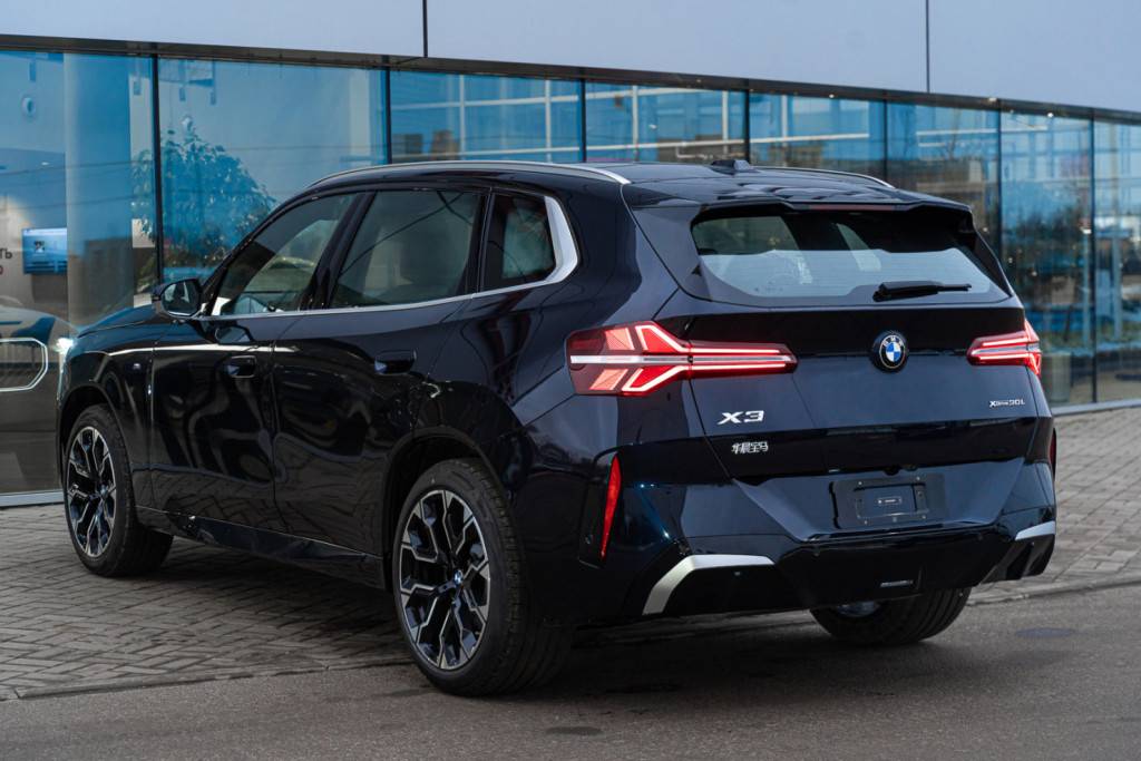 BMW X3 xDrive30L AT Leading M Sport