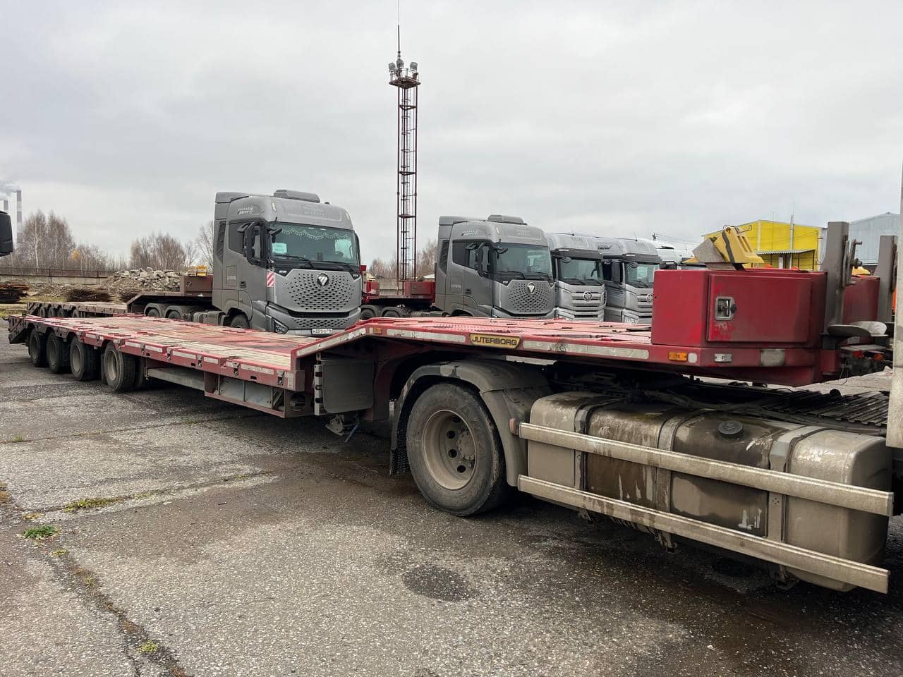 Juterborg 985243,  200 000 км, 2023 года в лизинг