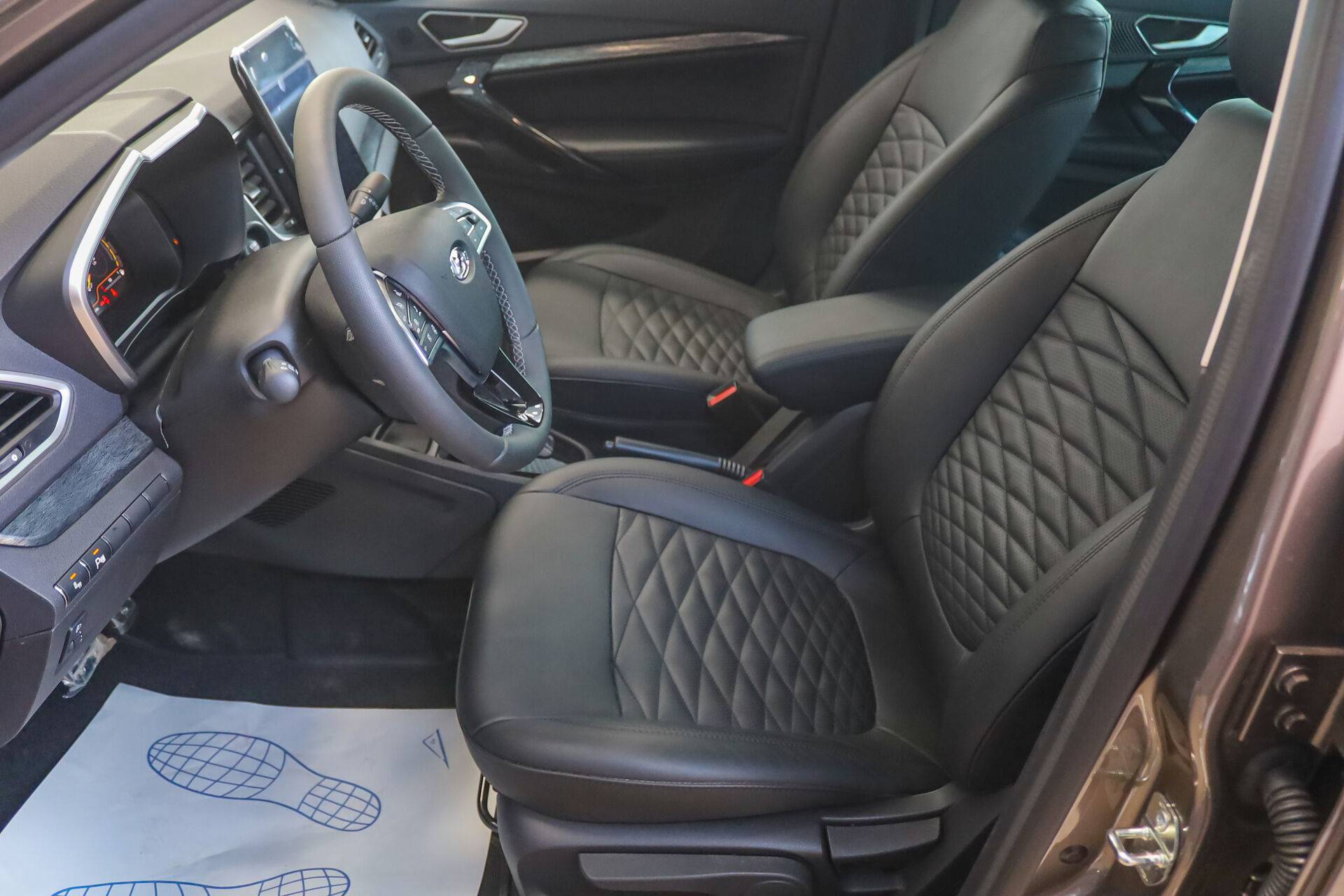 Lada Aura 1.8 CVT 2WD Status
