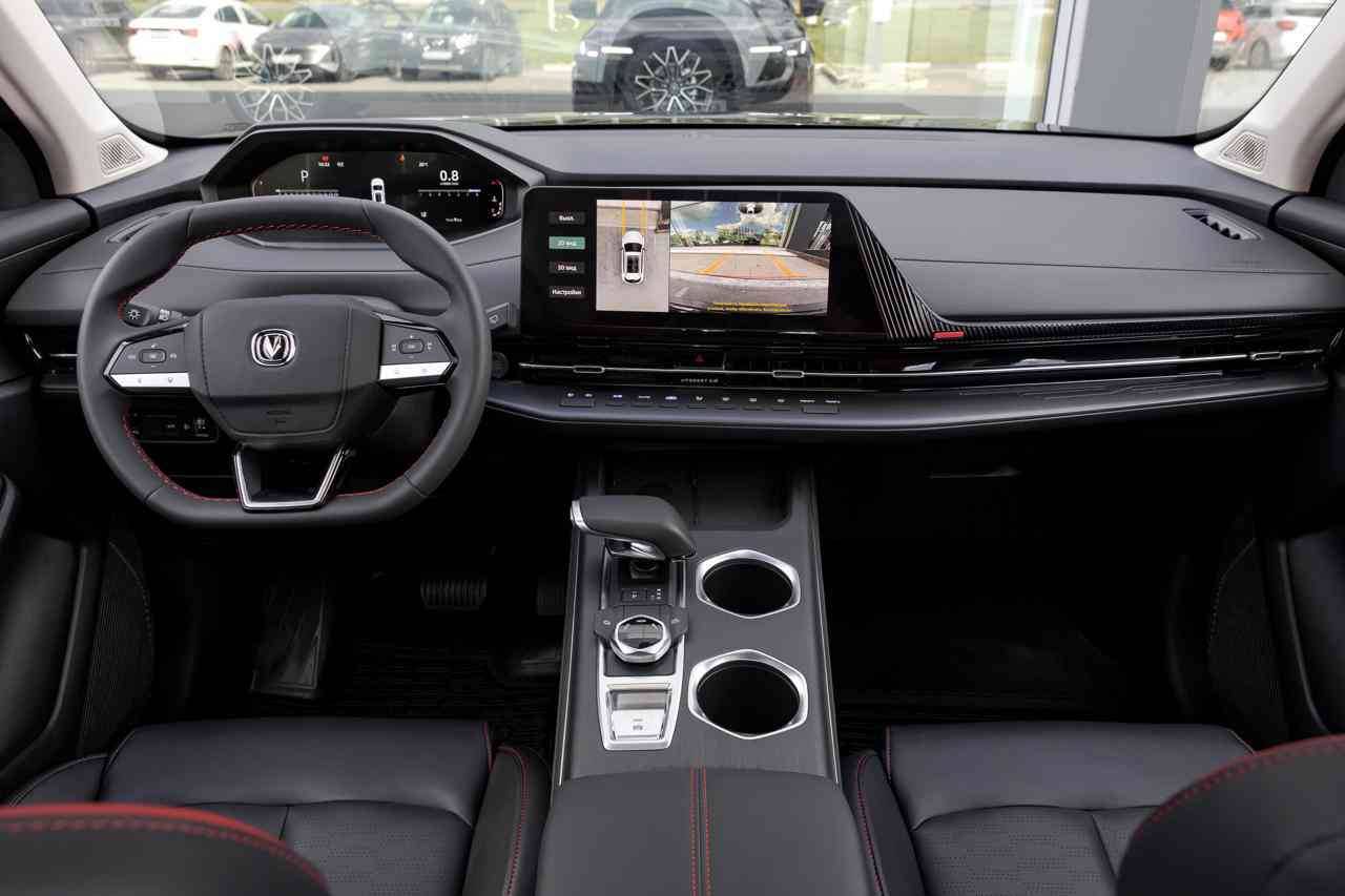 Changan Uni-S Tech 1.5T 7DCT