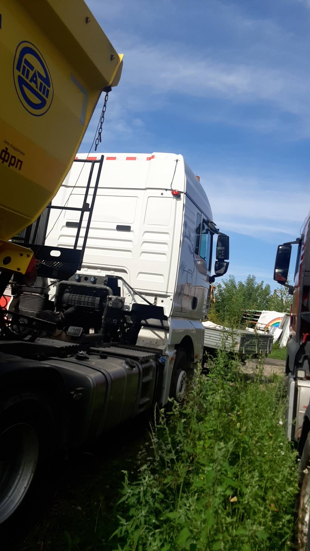 Sitrak С7Н 6×4 ZZ4256V364HE,  287 821 км, 2023 года в лизинг