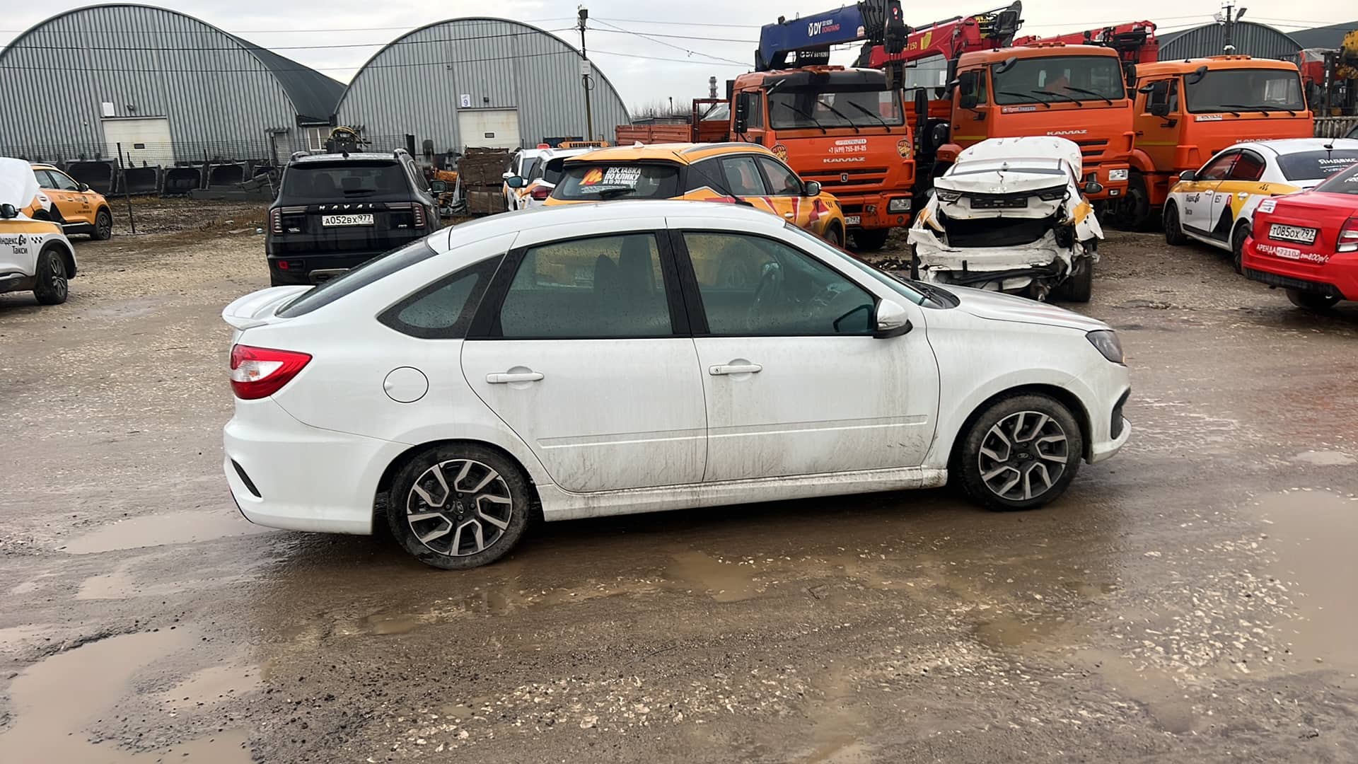Lada Granta Drive Active,  30 388 км, 2023 года в лизинг