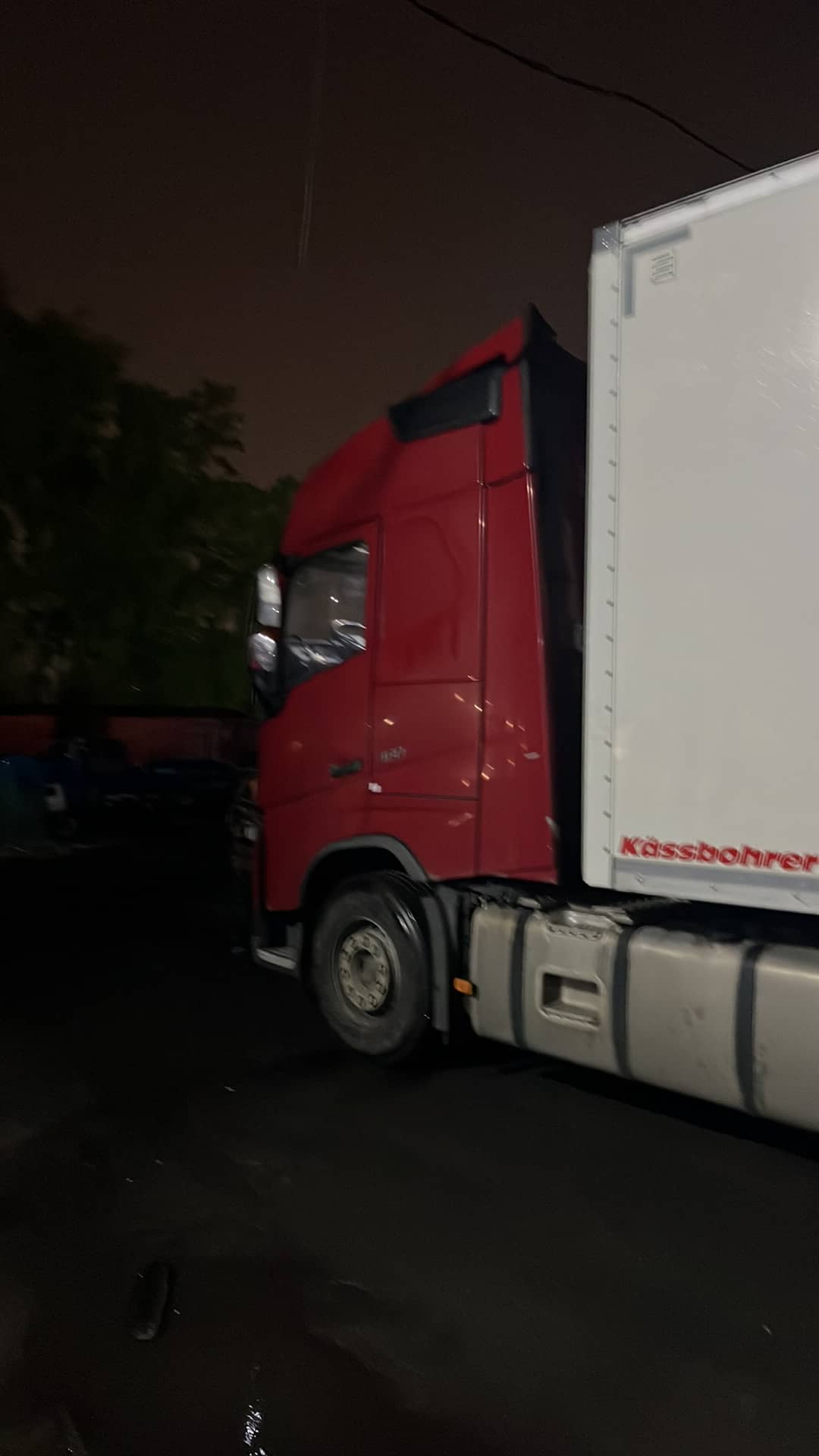 Volvo FH 460 4x2 (FH Globetrotter),  1 300 008 км, 2017 года в лизинг