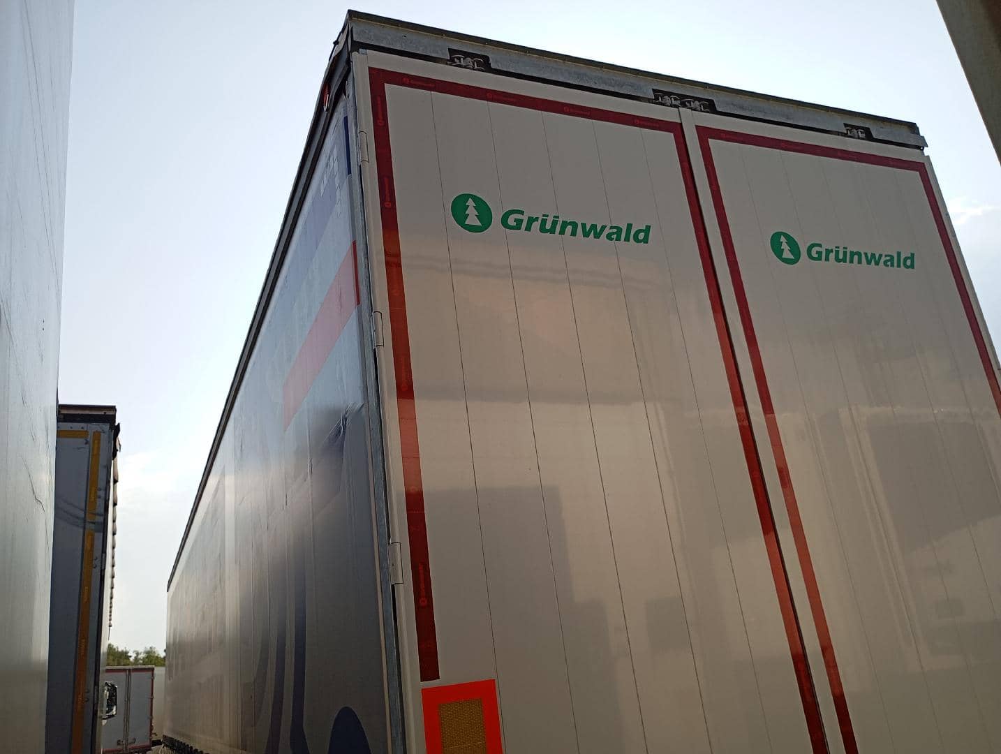 Grunwald Шторный (9453-0000010-10),  5 000 км, 2024 года в лизинг