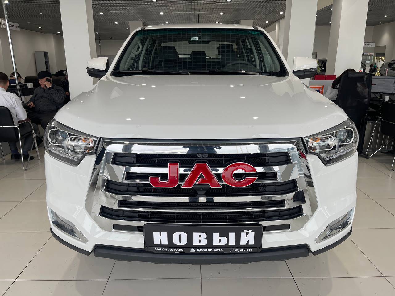 JAC T8 Full Extra 2.0T 6MT 4WD