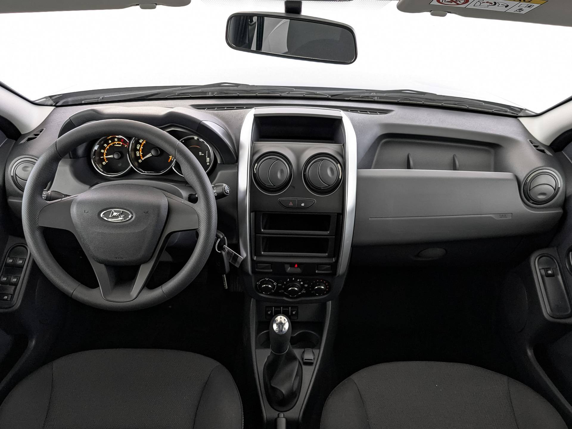 Lada Largus универсал Comfort 7 мест 1.6 90hp 5MT