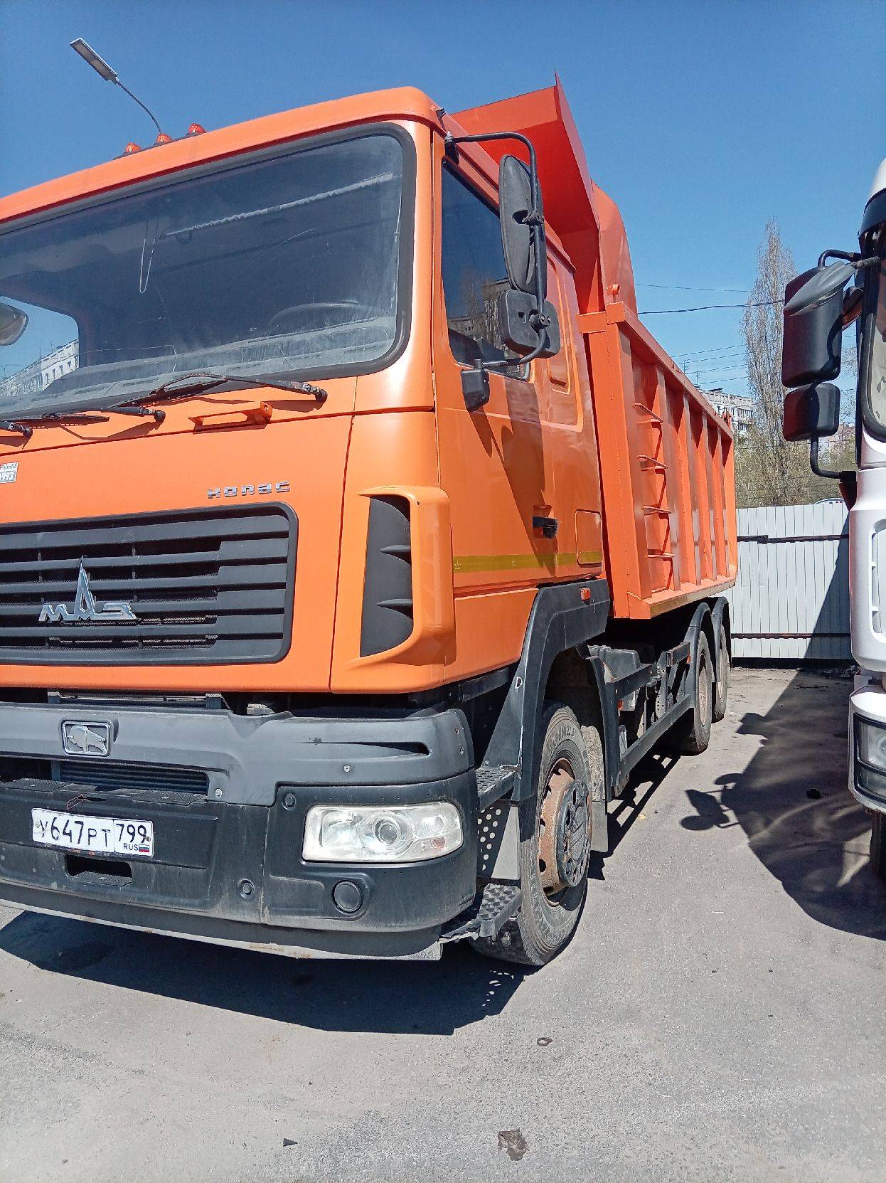 МАЗ 6501C9-8520-005,  222 026 км, 2020 года в лизинг