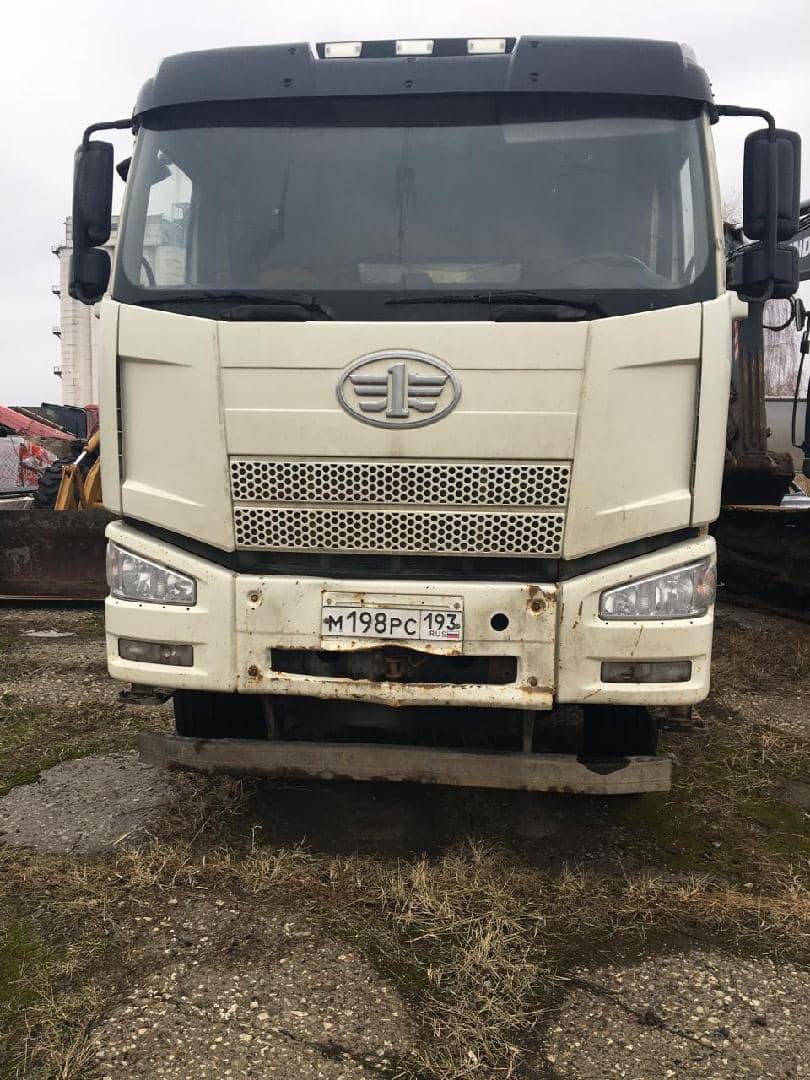 FAW CA3310P66K24T4E5 8х4