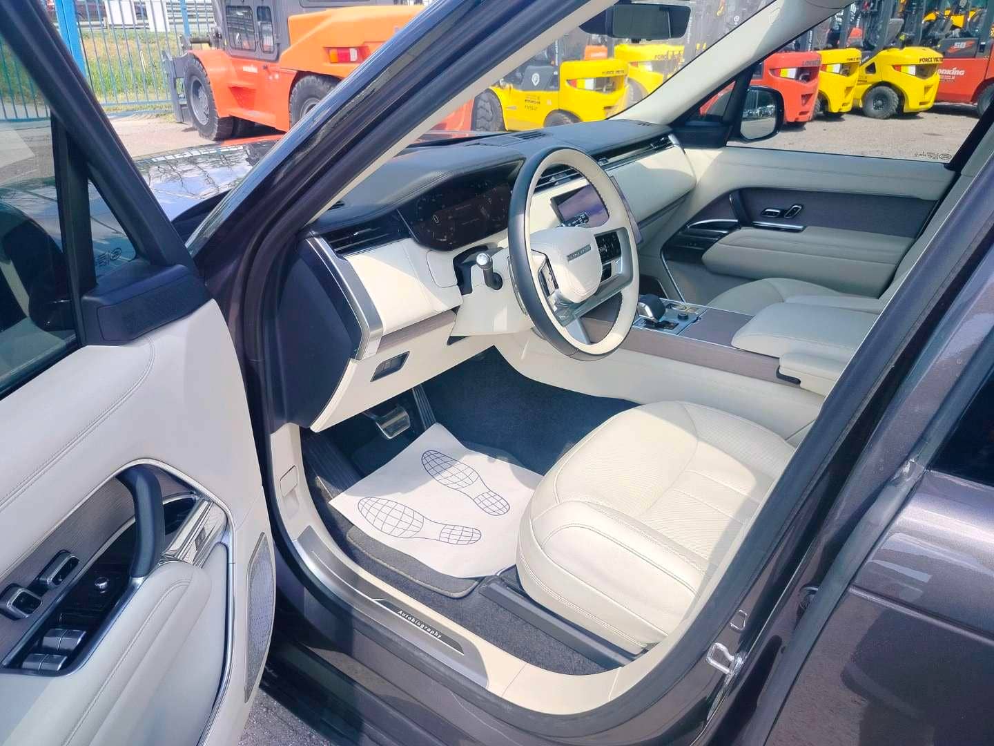 Land Rover Range Rover,  57 980 км, 2022 года в лизинг