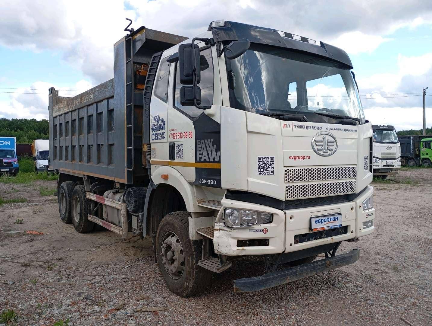 FAW CA3250P66K24T1E5 6х4,  180 571 км, 2022 года в лизинг