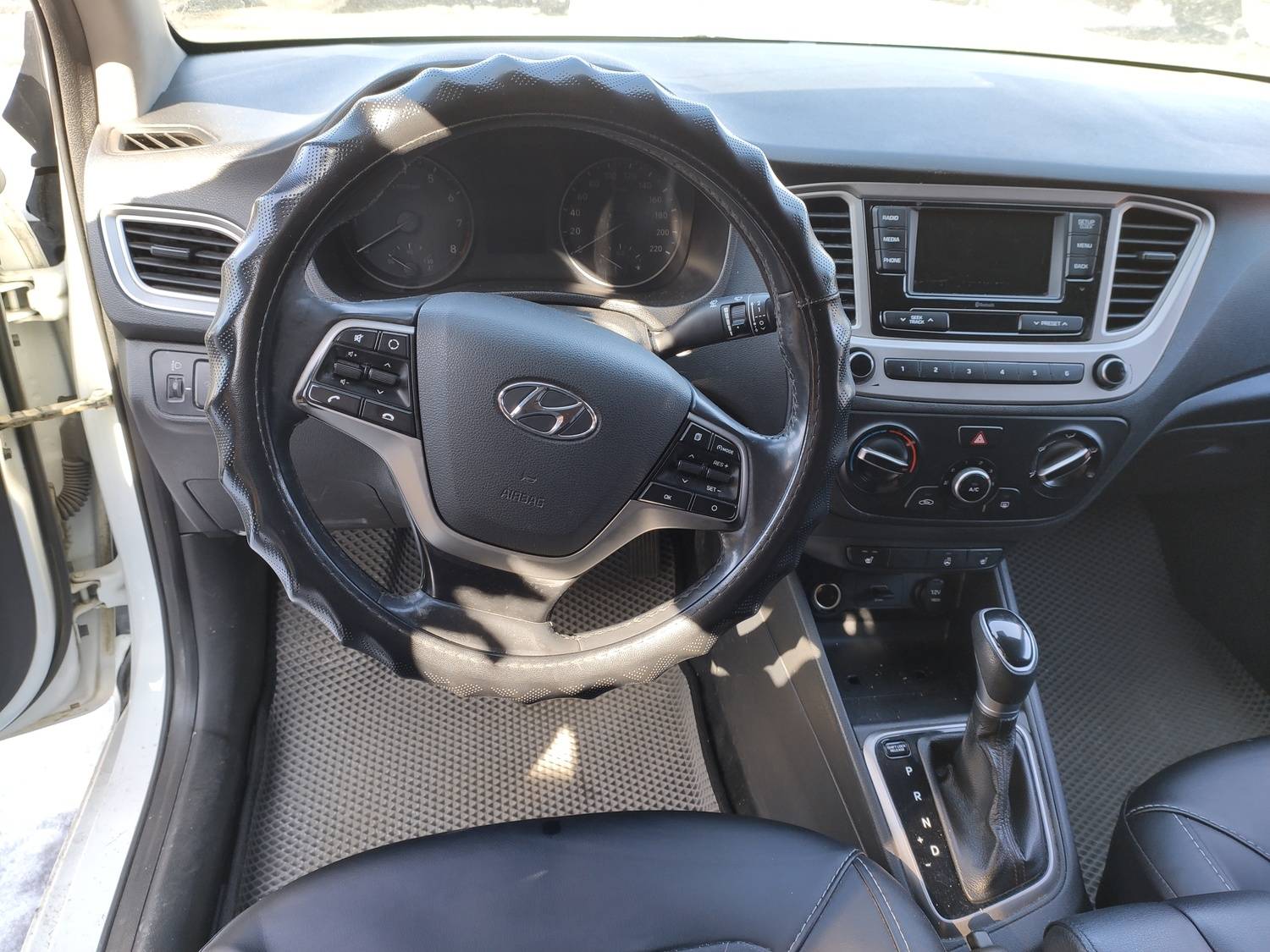 Hyundai Solaris,  307 448 км, 2019 года в лизинг