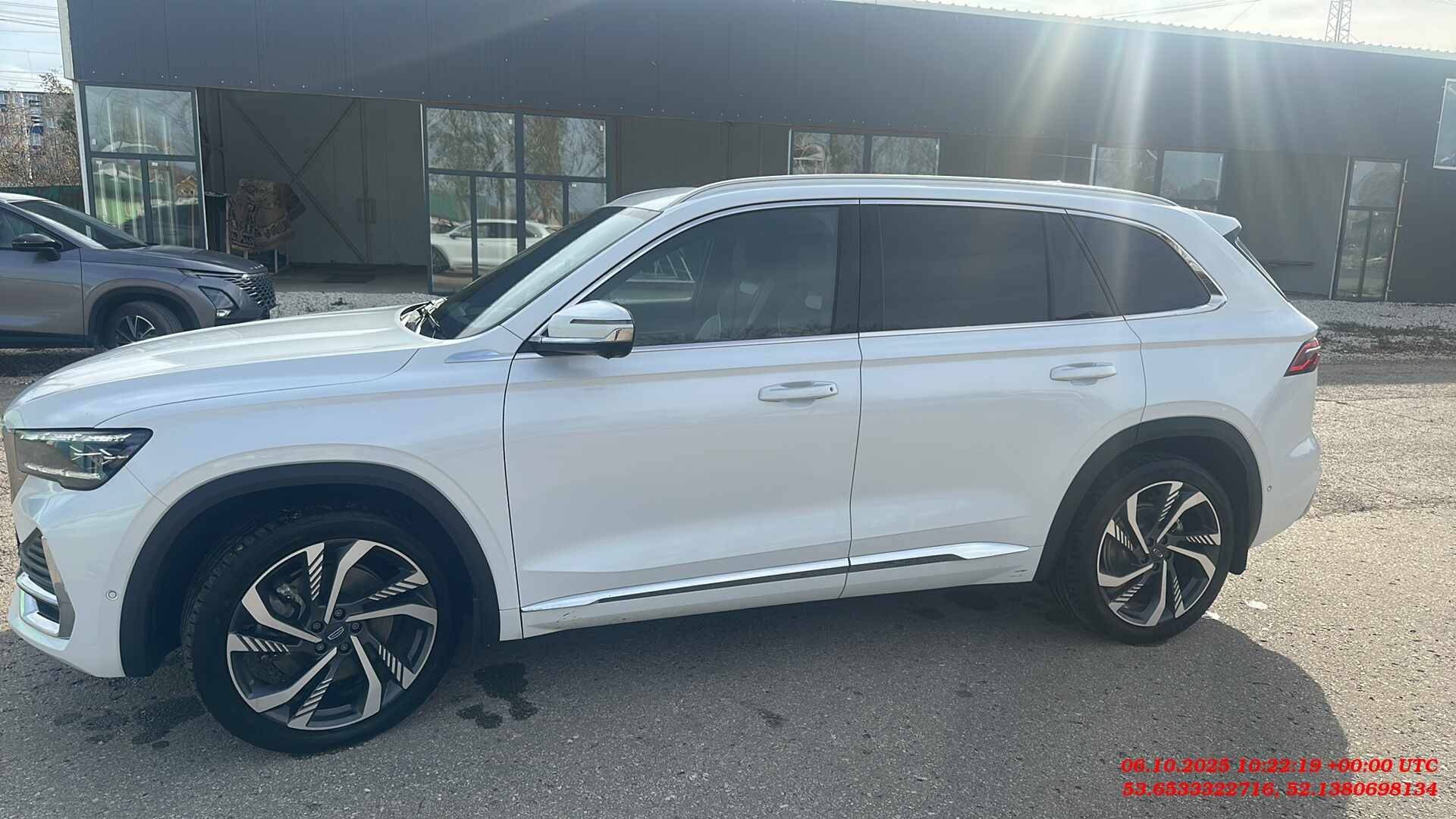 Geely Monjaro,  27 000 км, 2024 года в лизинг