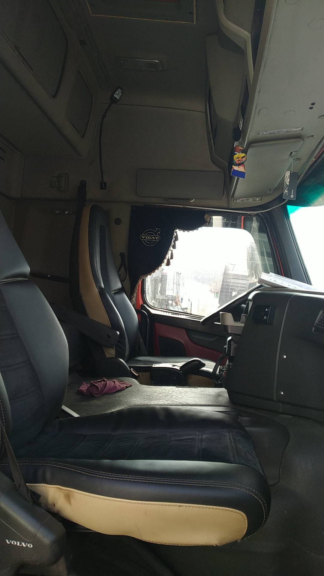 Volvo FM 420 6x4 (FM Globetrotter),  1 264 010 км, 2017 года в лизинг