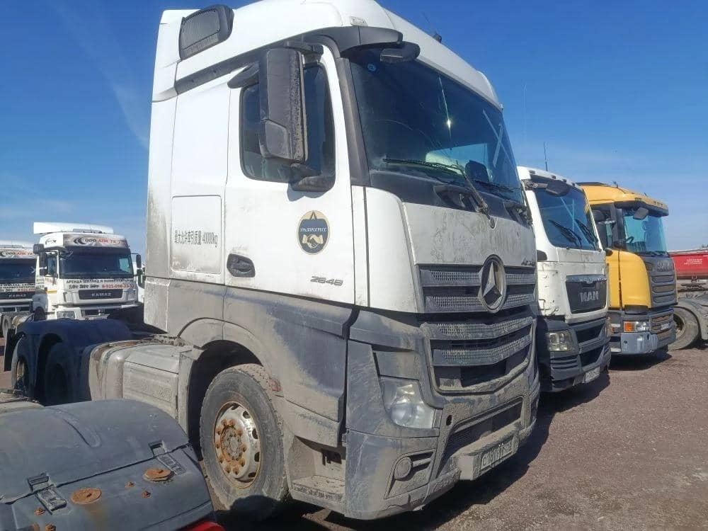 Mercedes-Benz Actros C 2648 6X4,  533 316 км, 2022 года в лизинг