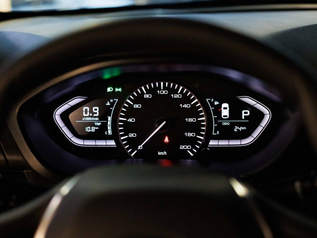 Changan Alsvin DLX 1.5 5DCT