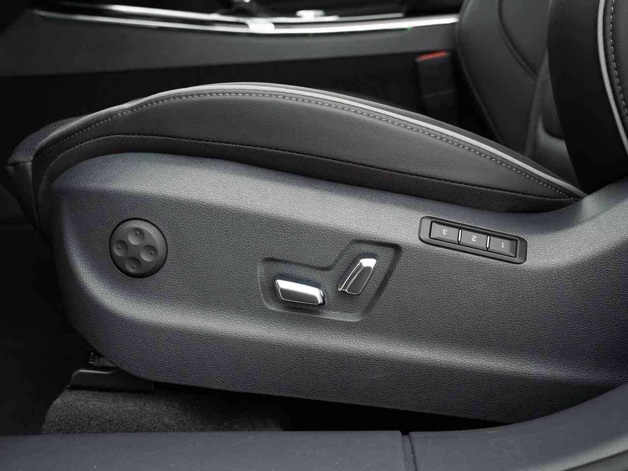 Hongqi HS5 Comfort 2.0T AWD