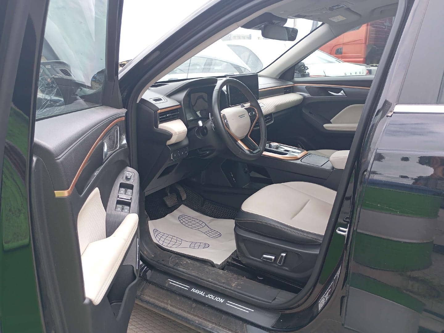 Haval Jolion,  77 017 км, 2023 года в лизинг