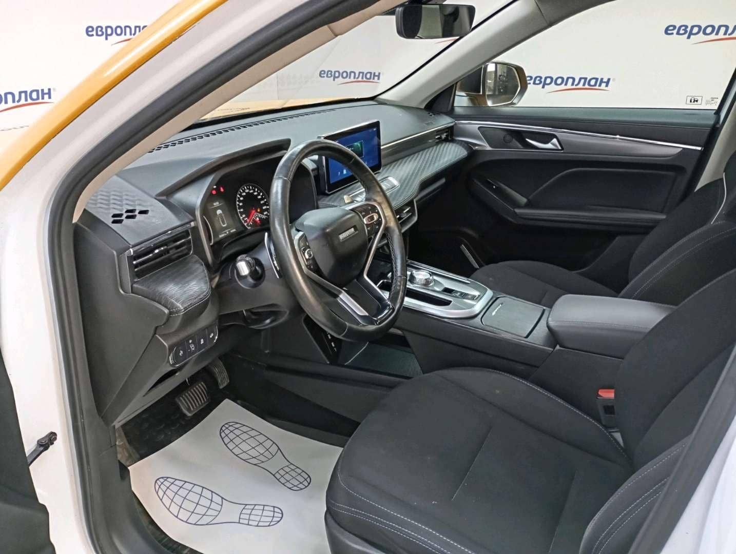 Haval Jolion,  283 661 км, 2023 года в лизинг