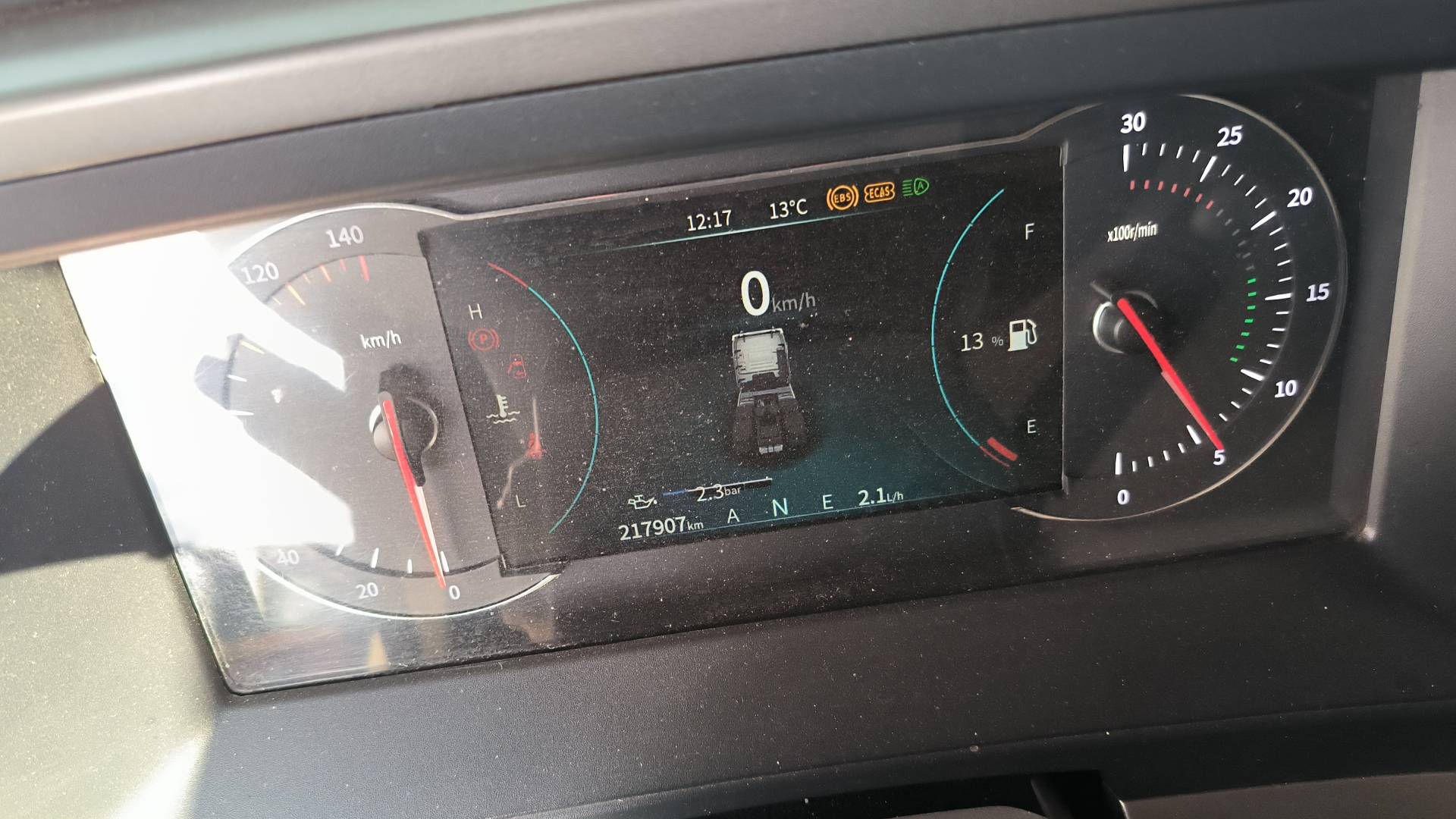 DongFeng DFH4180 4x2,  217 907 км, 2022 года в лизинг